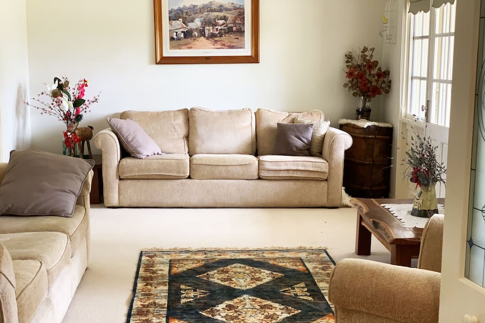 Photo of Livingroom in Mulgoa