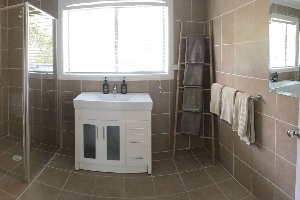 Photo of Bathroom in Manchester Square