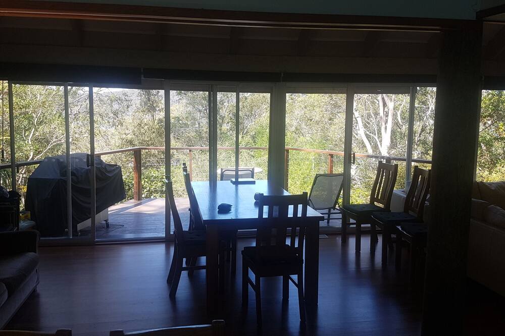 Photo of Livingroom in Dangar Island