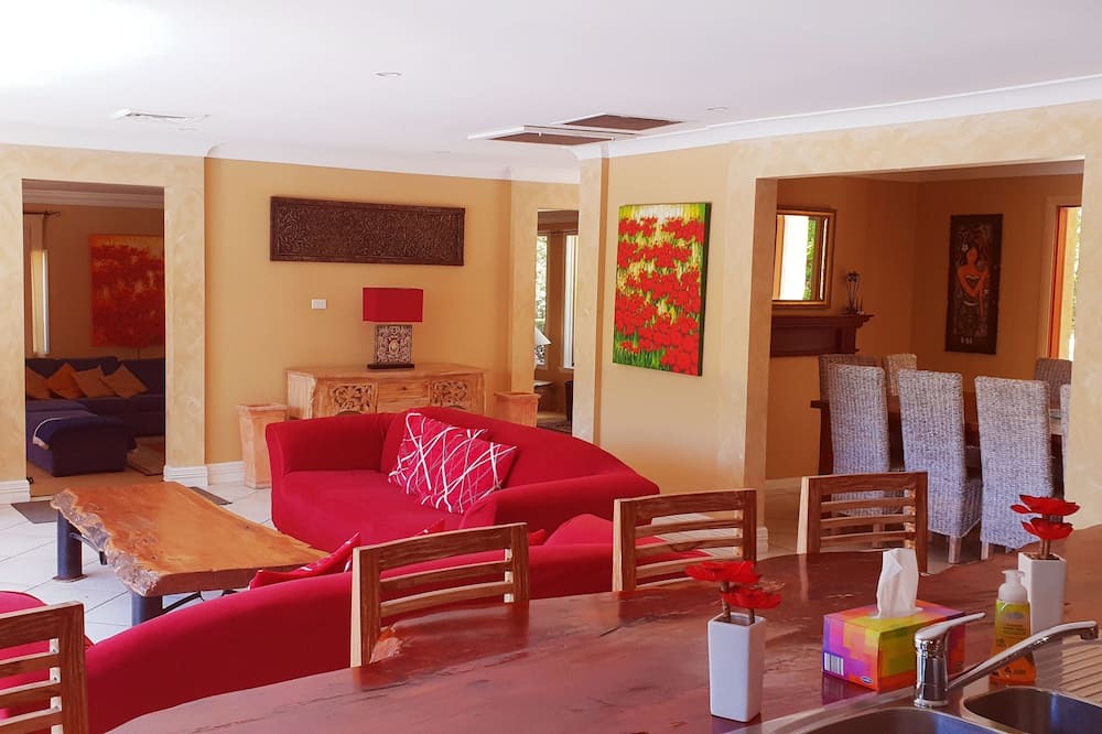Photo of Livingroom in Holgate