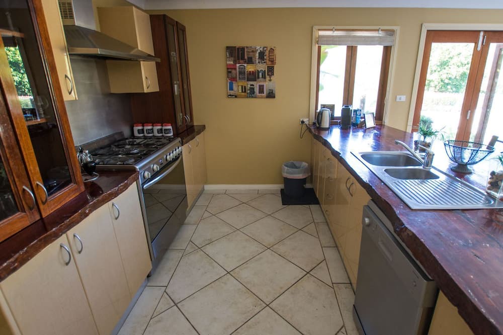 Photo of Kitchen in Holgate
