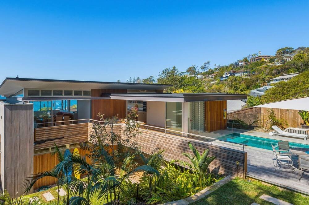 Photo of Others in Whale Beach