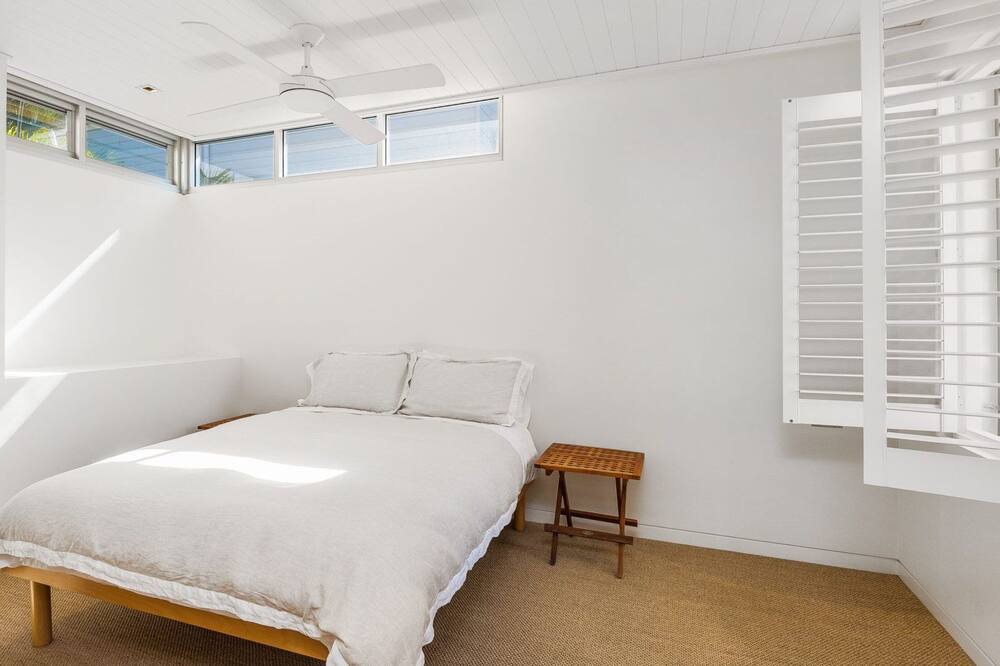 Photo of Bedroom in Whale Beach