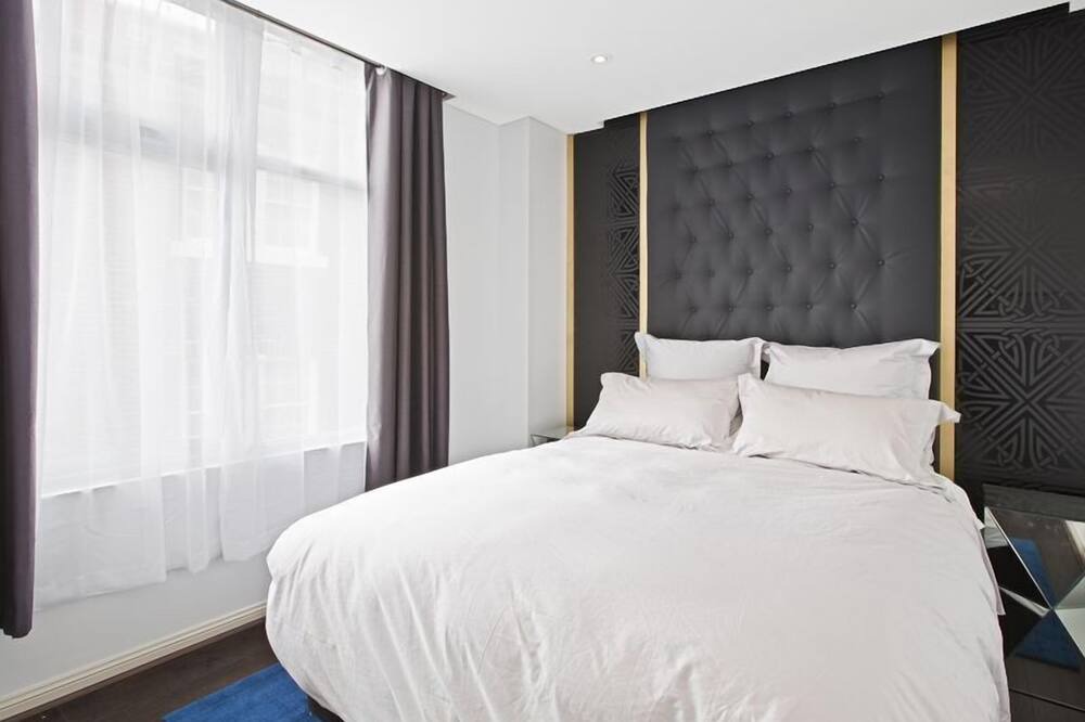 Photo of Bedroom in Kirribilli