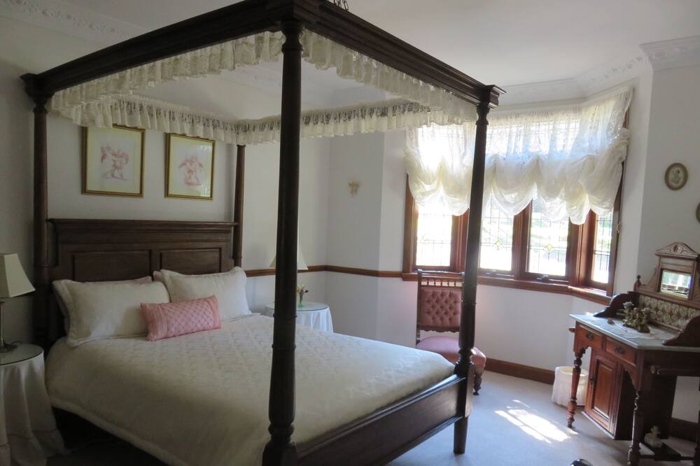Photo of Bedroom in Killcare