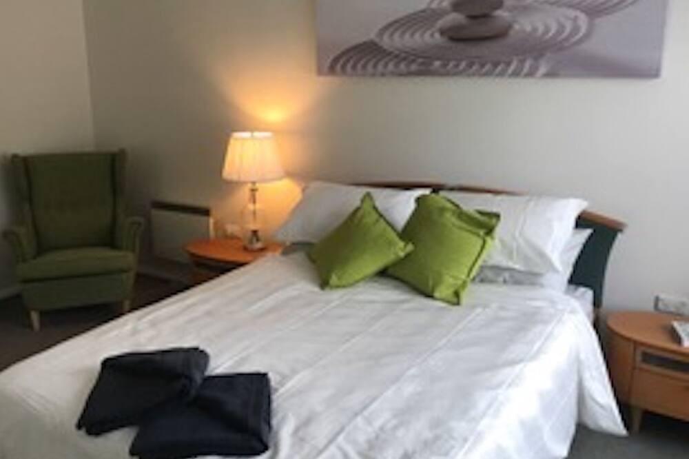 Photo of Bedroom in Aylmerton