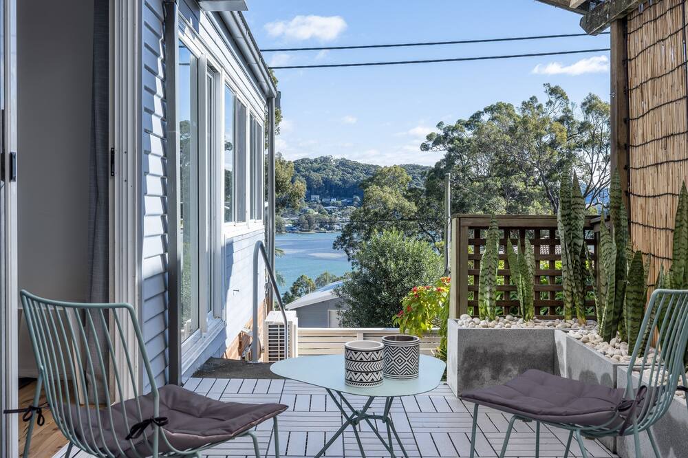 Photo of Patio Balcony in Pretty Beach Central Coast