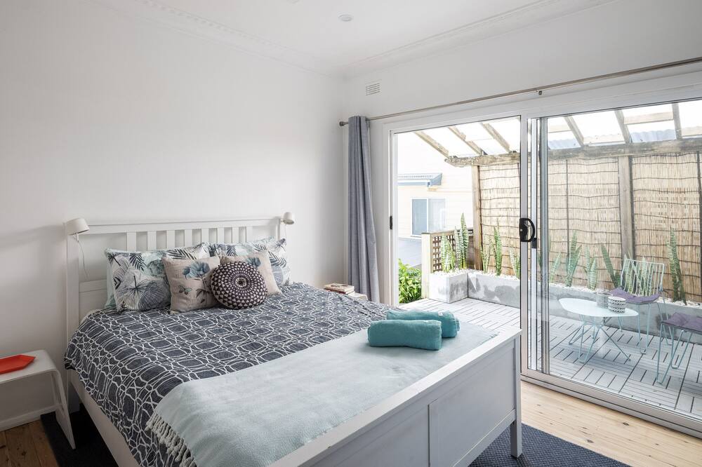 Photo of Bedroom in Pretty Beach Central Coast