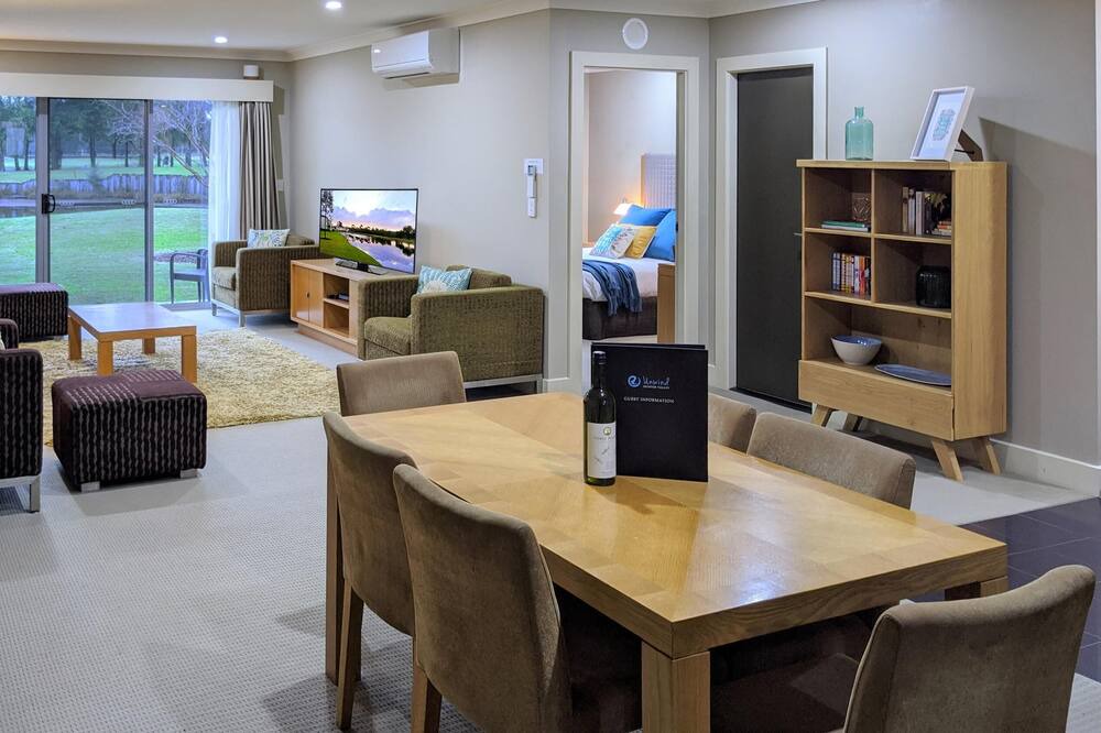 Photo of Livingroom in Lovedale
