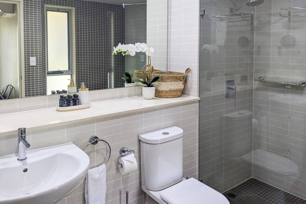 Photo of Bathroom in Lovedale