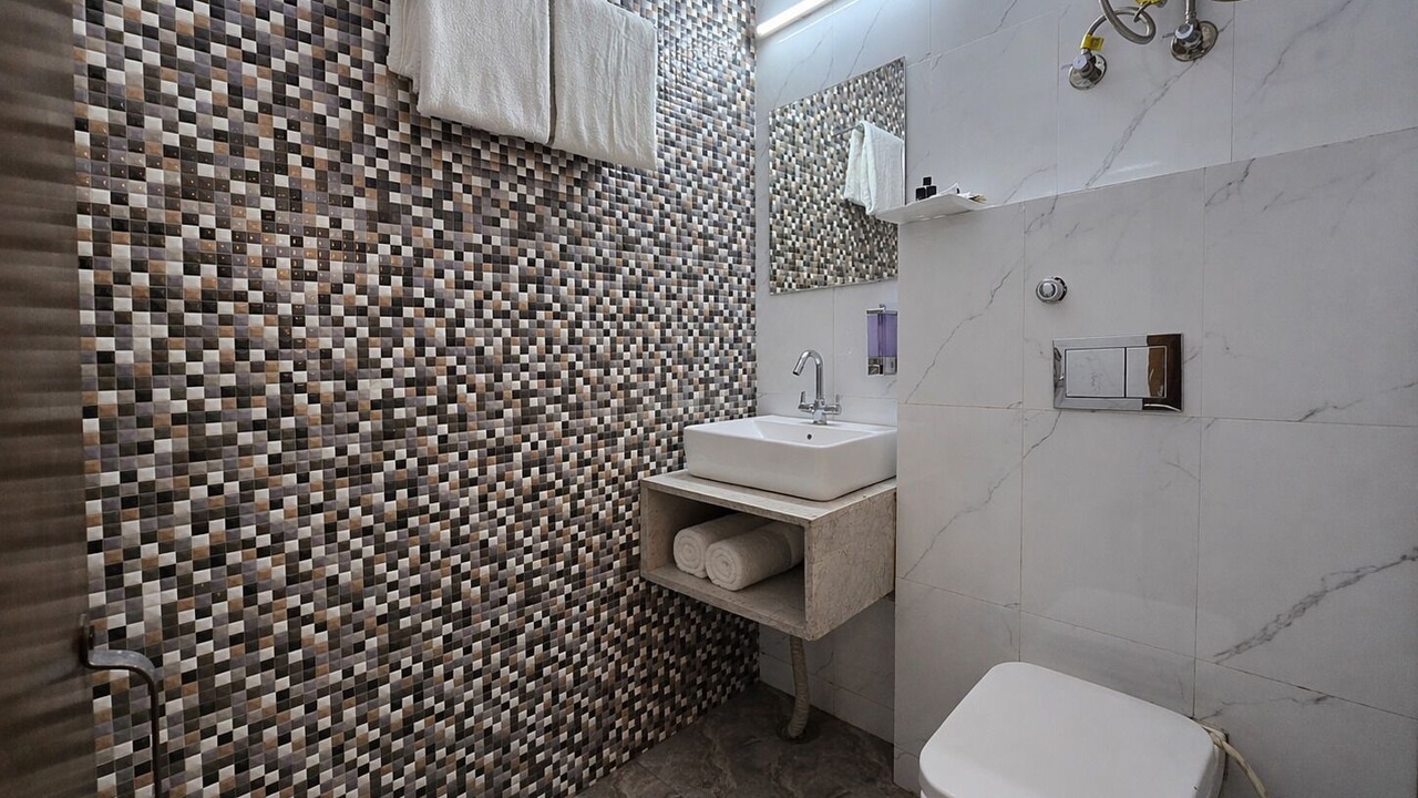 Photo of Bathroom in Shimla
