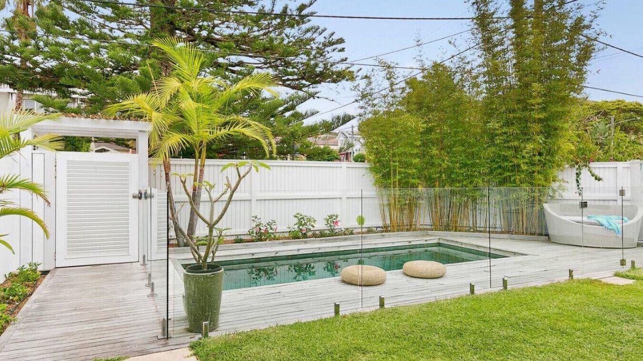 Photo of Outdoor in Freshwater
