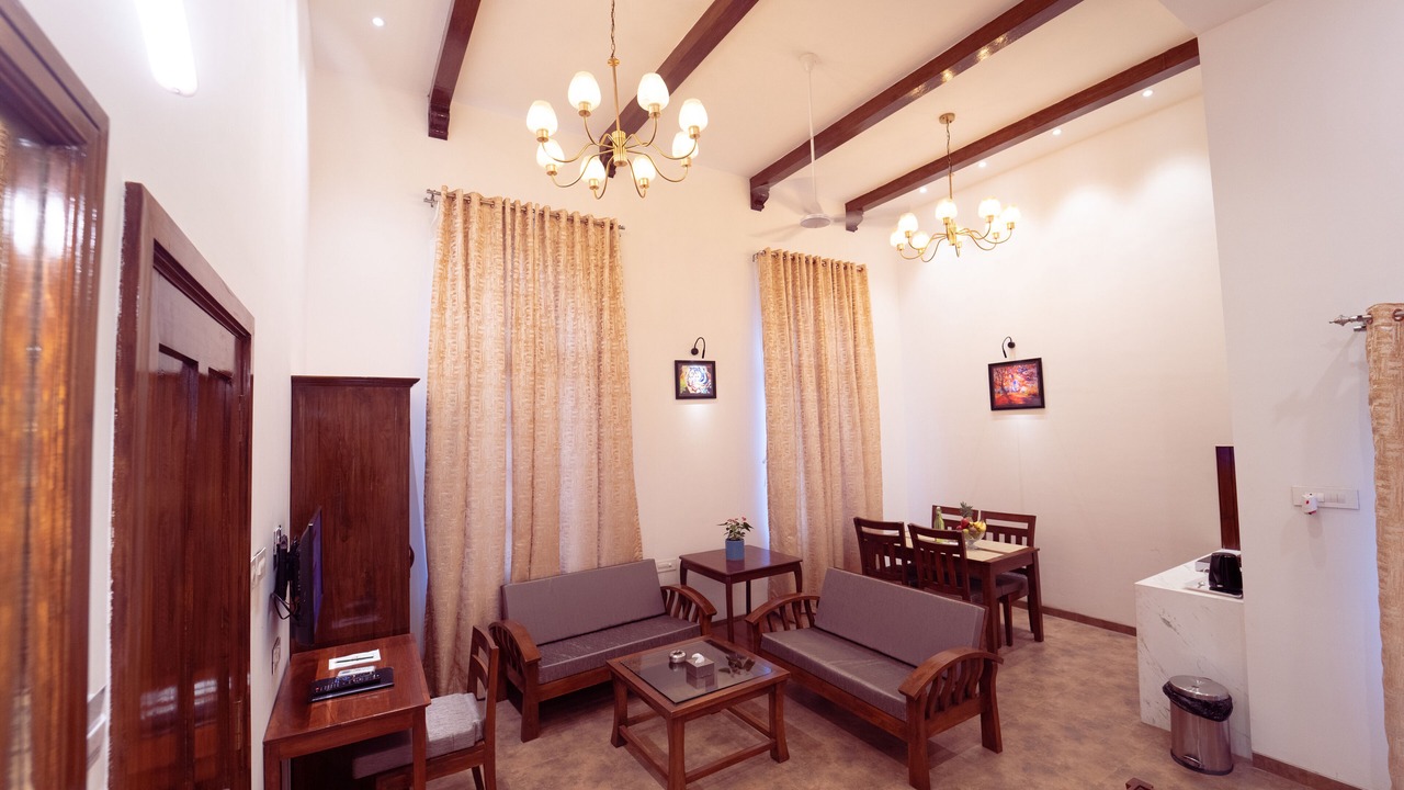 Photo of Bedroom in Mahabaleshwar