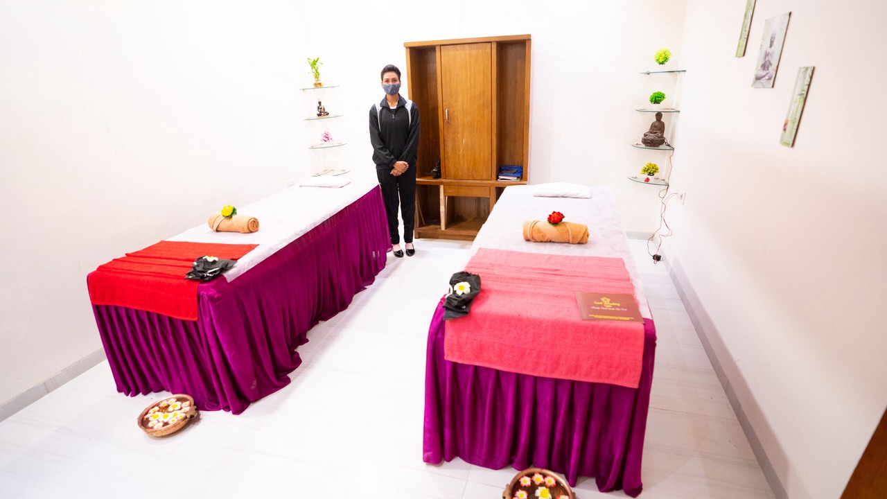 Photo of Bedroom in Mahabaleshwar