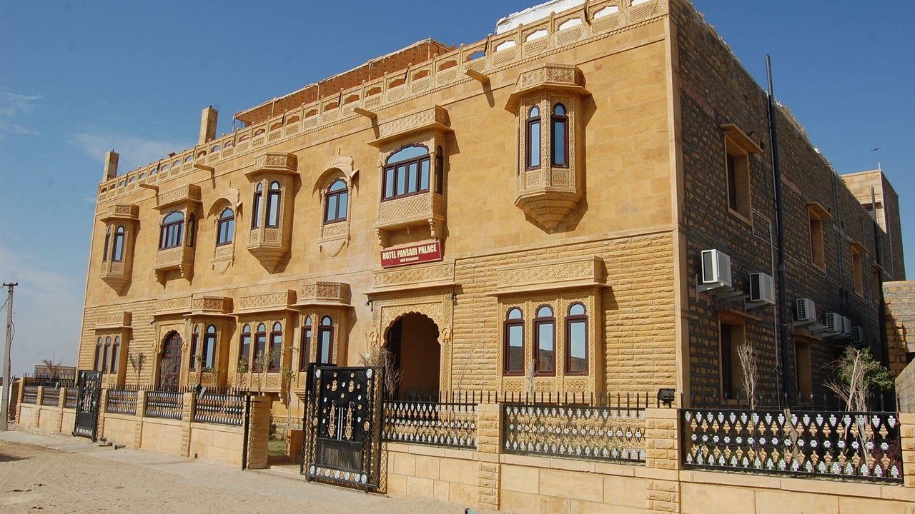 Photo of Buildings in Khuri
