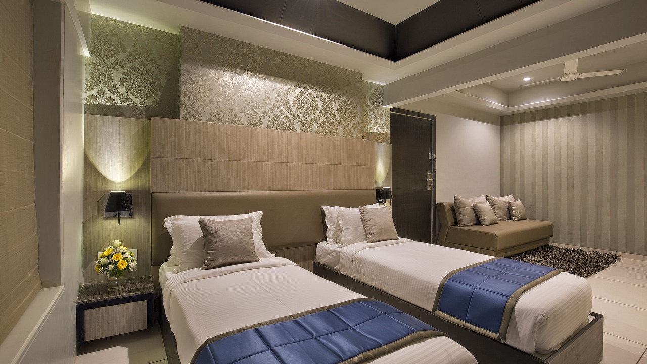 Photo of Bedroom in Alkapuri