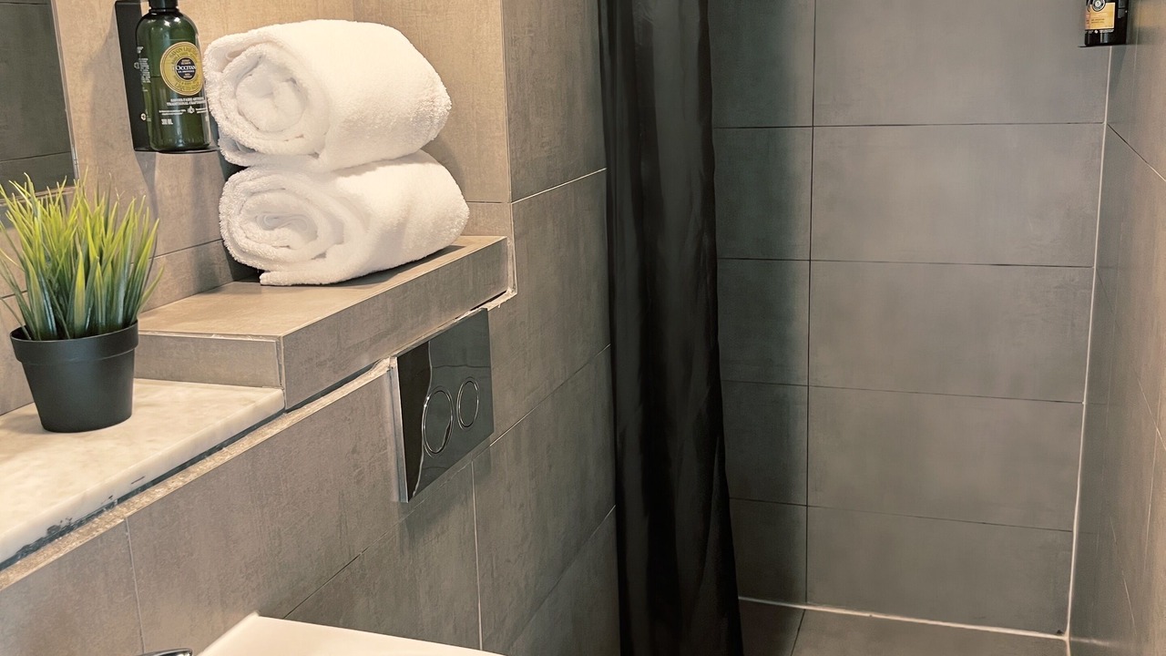 Photo of Bathroom in Darlinghurst