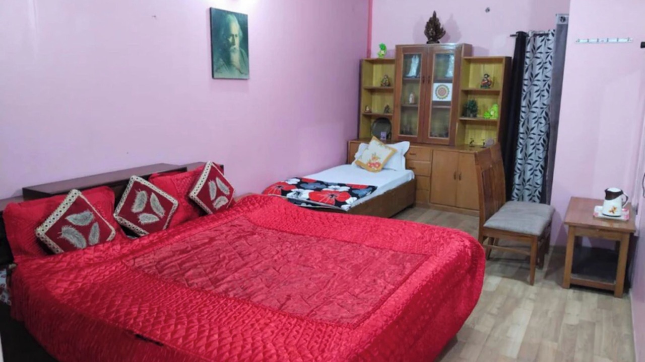 Photo of Bedroom in Nainital