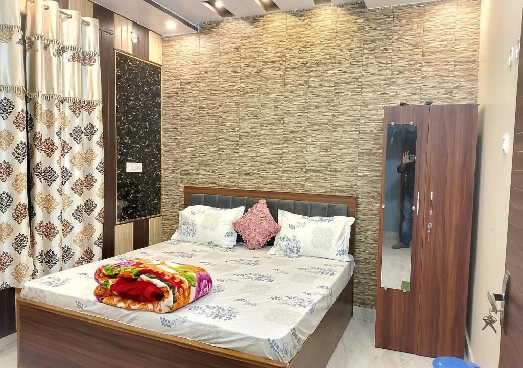 Photo of Bedroom in Chandauli