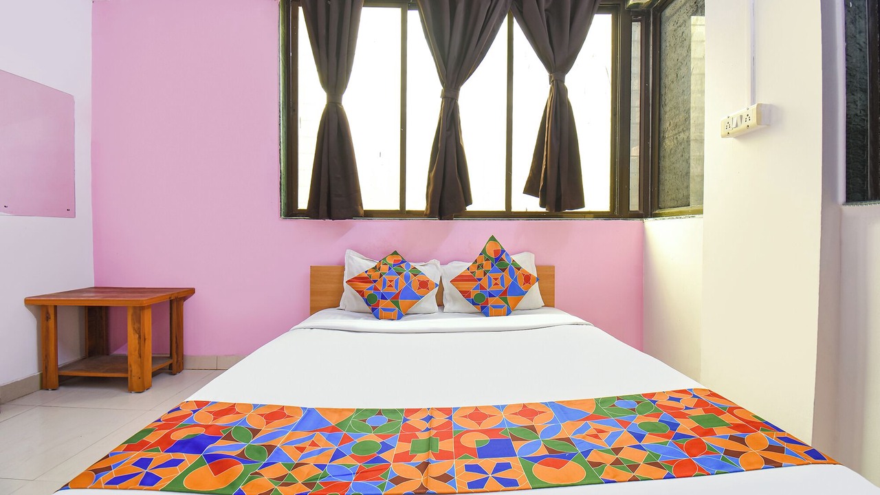 Photo of Bedroom in Hadapsar