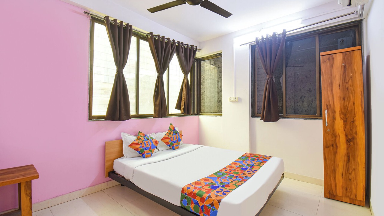 Photo of Bedroom in Hadapsar