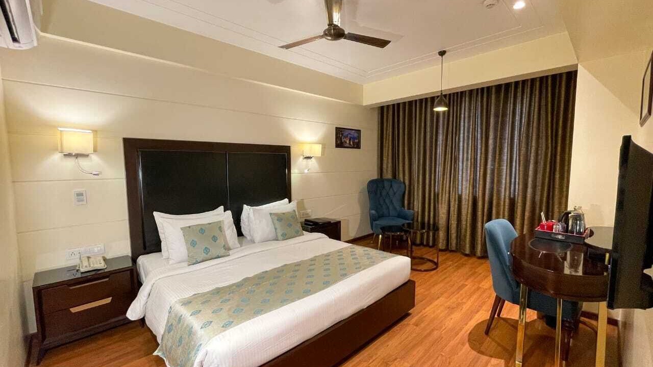 Photo of Bedroom in Auli