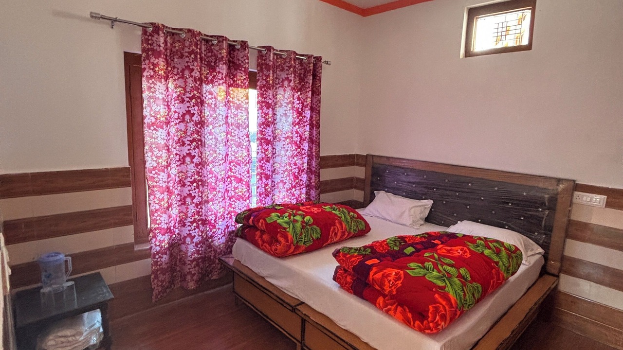 Photo of Bedroom in Kharsali