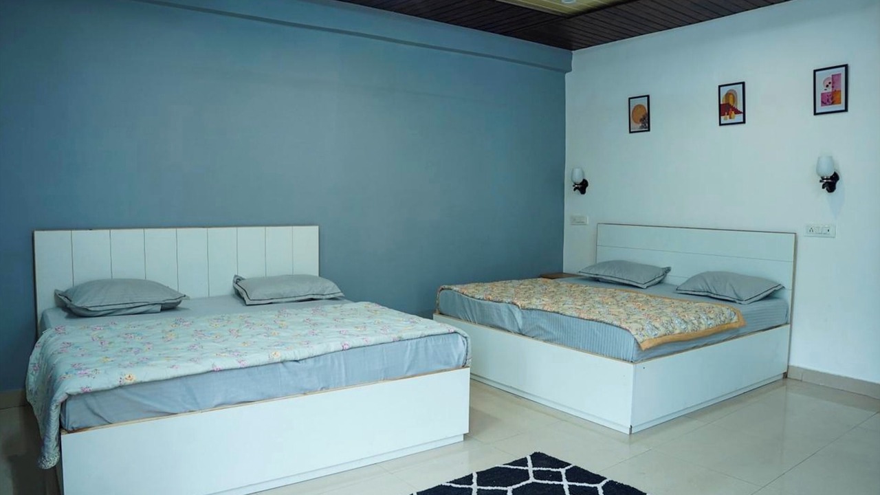 Photo of Bedroom in Bhimtal