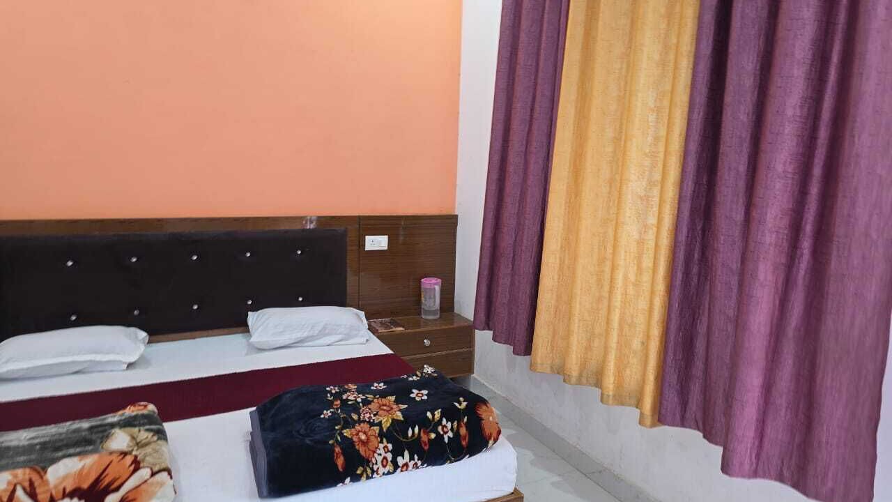 Photo of Bedroom in Sitapur