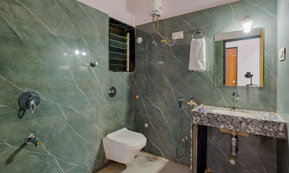 Photo of Bathroom in Akalkot