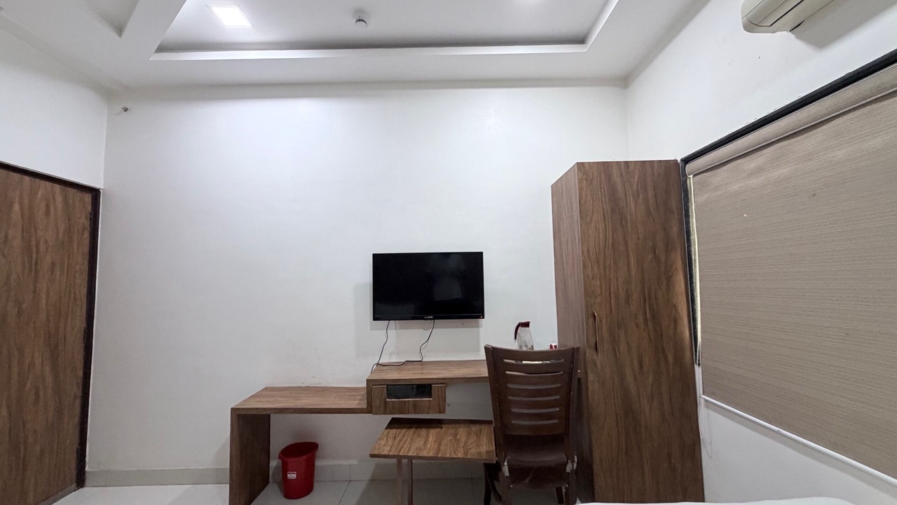 Photo of Bedroom in Akola