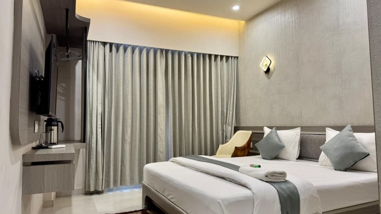 Photo of Bedroom in Gandhinagar