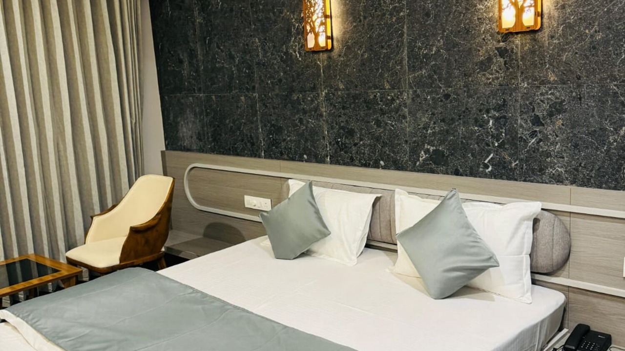 Photo of Bedroom in Gandhinagar