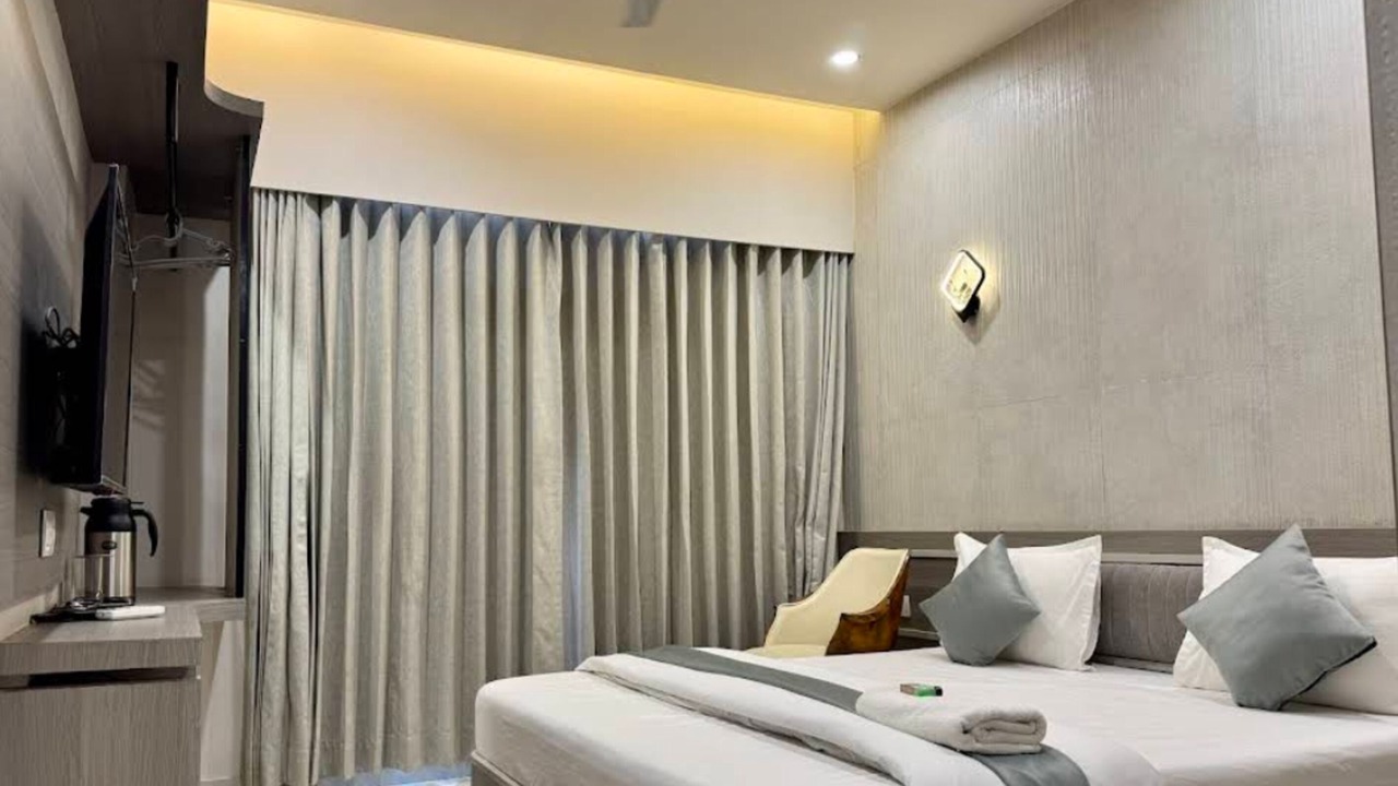 Photo of Bedroom in Gandhinagar