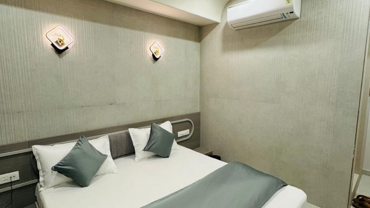 Photo of Bedroom in Gandhinagar