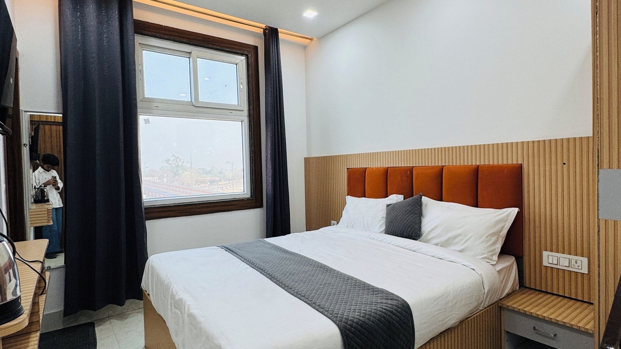 Photo of Bedroom in Allahabad