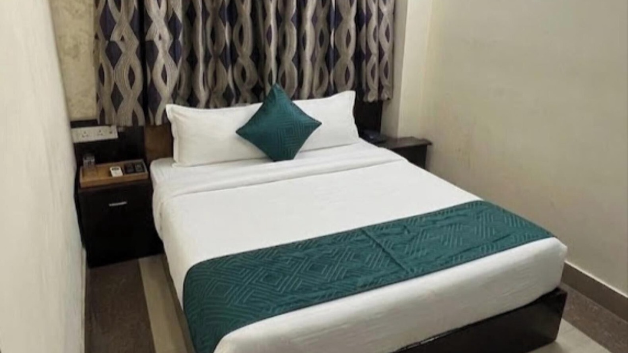 Photo of Bedroom in Mayapur