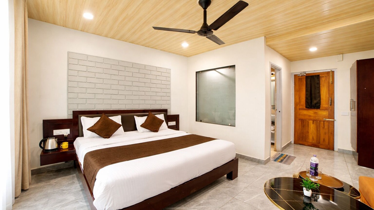 Photo of Patio Balcony in Naina Range