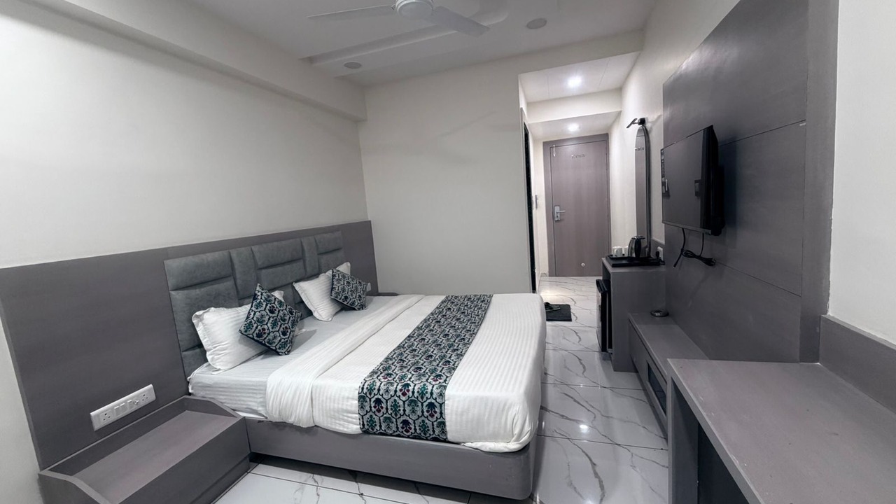 Photo of Bedroom in Sanand