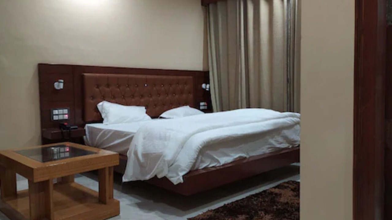 Photo of Bedroom in Balrampur