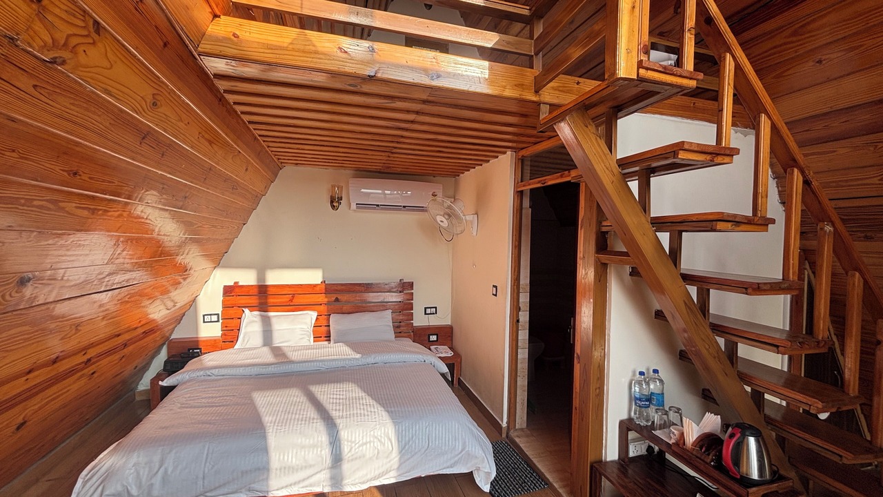 Photo of Patio Balcony in Mukteshwar