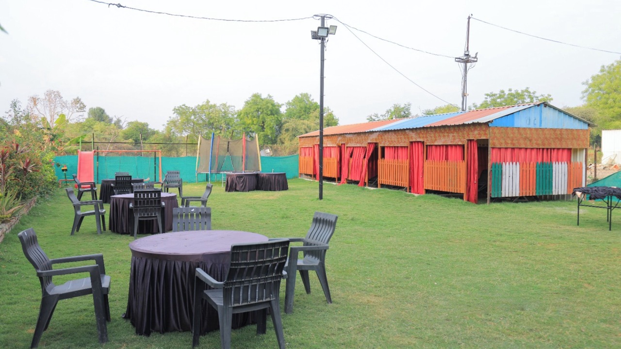 Photo of Outdoor in Daulatabad