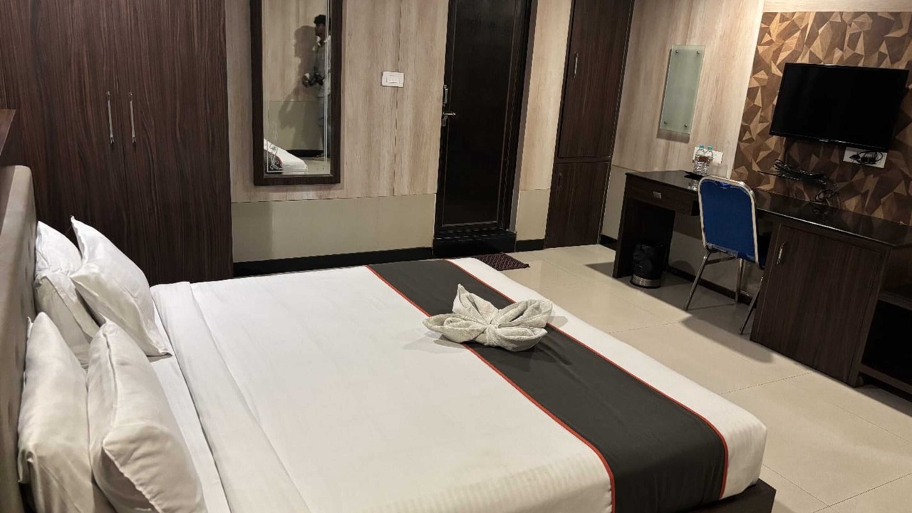 Photo of Bedroom in MVP Colony