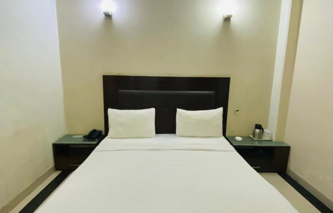 Photo of Bedroom in Kalkaji