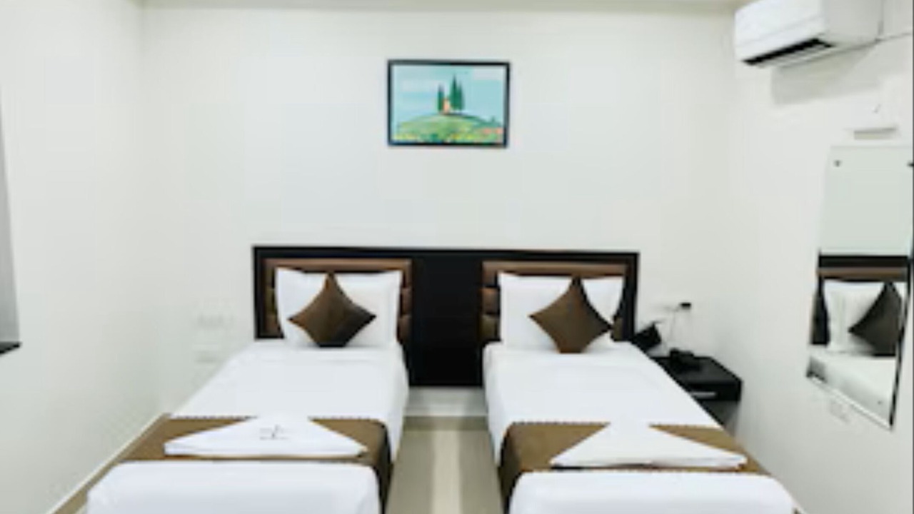 Photo of Bedroom in HITEC City
