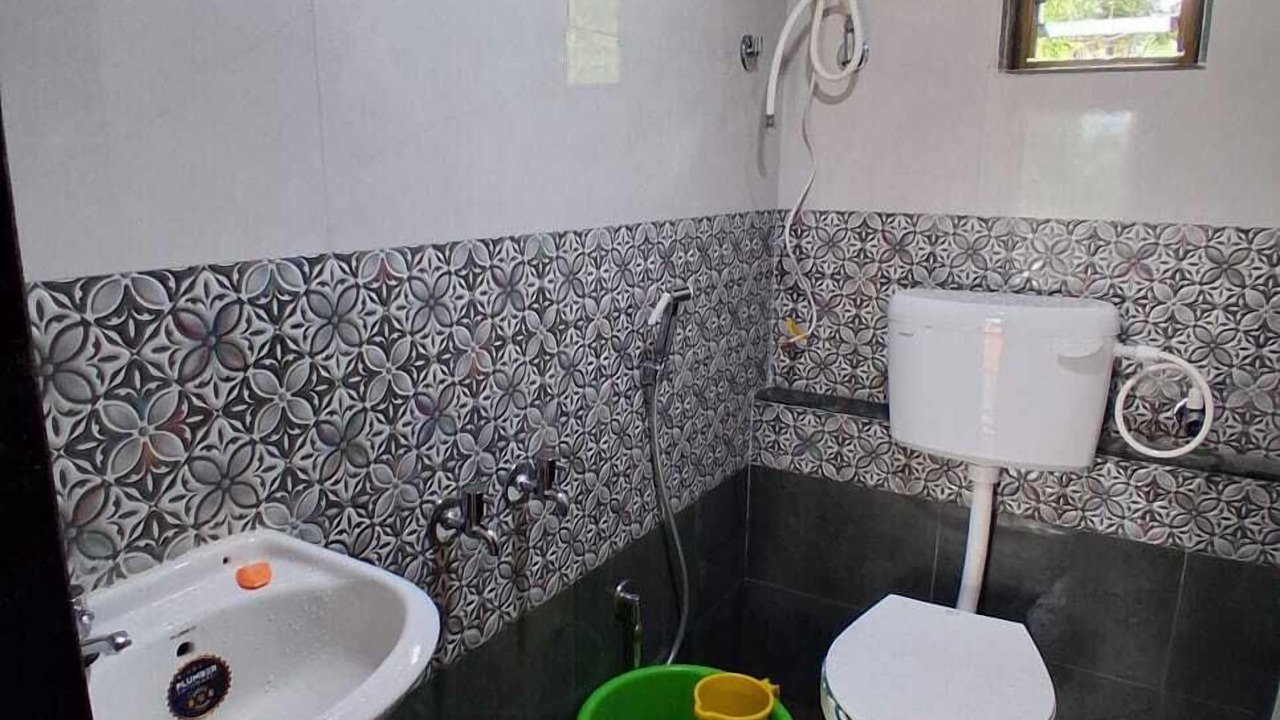 Photo of Bathroom in Ratnagiri