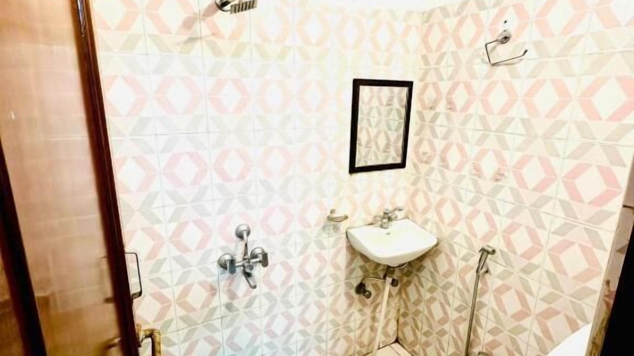 Photo of Bathroom in Panch Batti