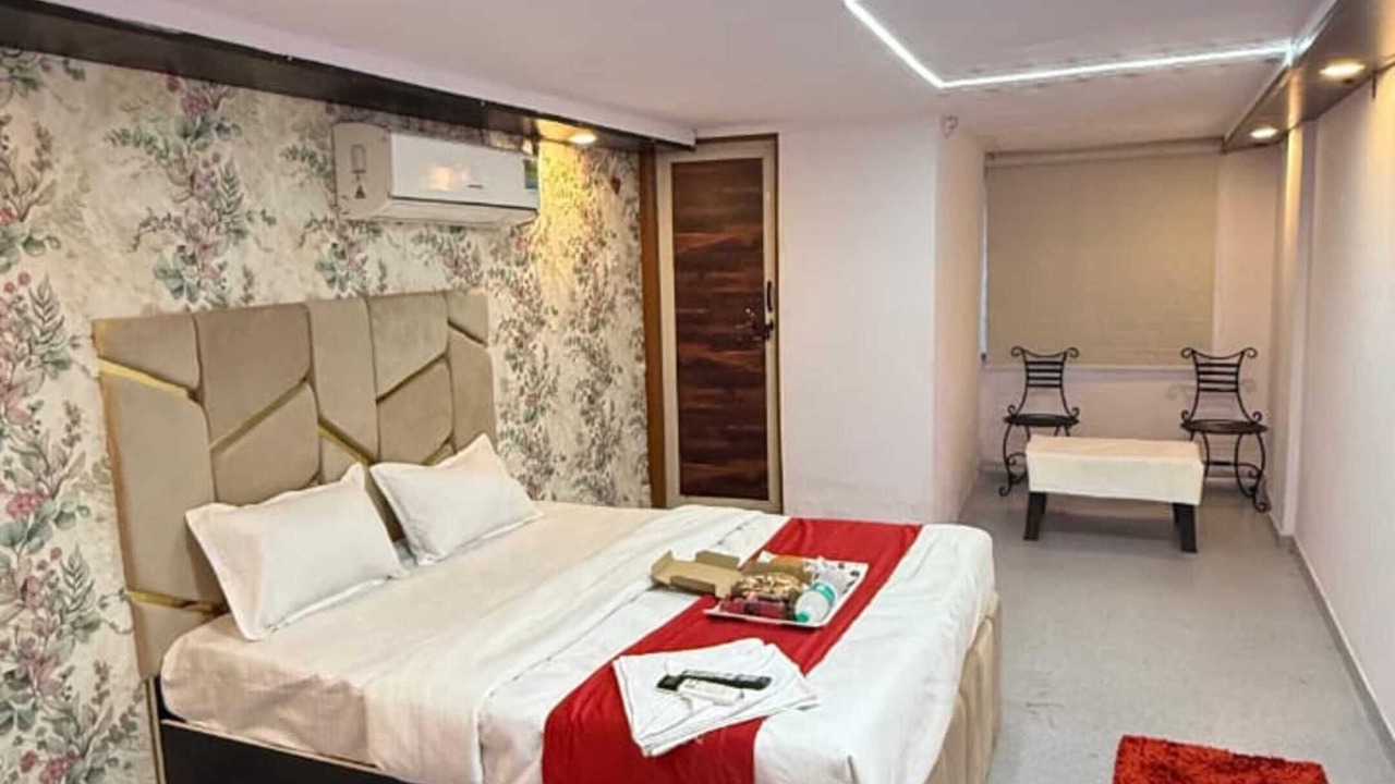 Photo of Bedroom in Dharampeth