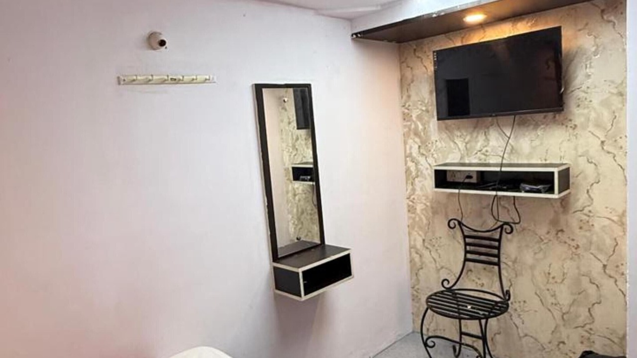 Photo of Bedroom in Dharampeth