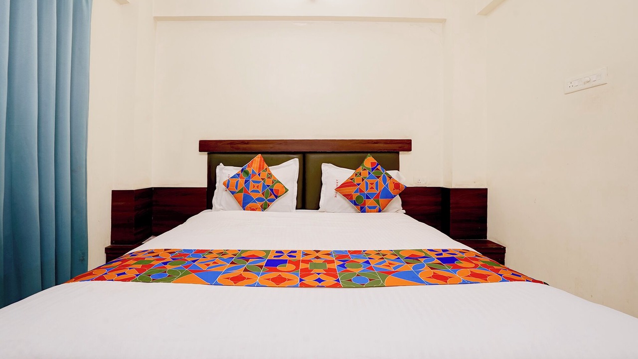 Photo of Bedroom in Hadapsar